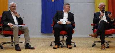 Von Felix Lehmann (JU-Chef im Kreis) moderiertes Gespräch über die Gründungsphase