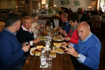 Im Sonnenbesen beim gem�tlichen Abschluss