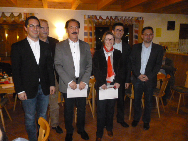 Ehrungen vl.: Stellv. Vorsitzender David Kerner, Willi Harpain, Heike Kopp, Prof. Harald Kopp, Vorsitzender Tobias Bronner