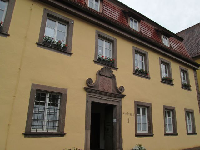 Das neu renovierte Rathaus in Glatt