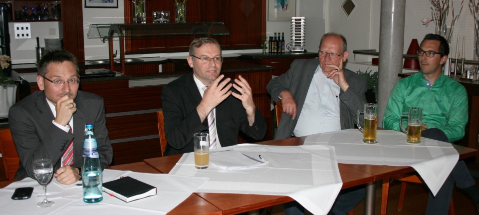 Agrarpolitik, ein Bereich, der alle angeht. So die Erkenntnis bei der Veranstaltung des CDU-Stadtverbands Sulz mit (von links) Vorsitzender Tobias Bronner, Europaabgeordneter Norbert Lins, CDU-Gemeinderatsfraktionssprecher Robert Trautwein und dem stellve